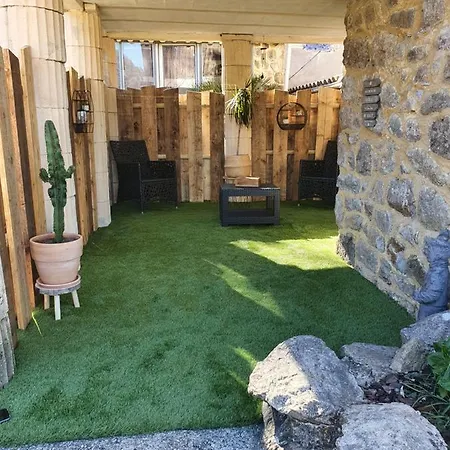 D'hotes La Storya 3* Meyras