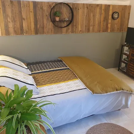 Bed & Breakfast D'hotes La Storya Meyras