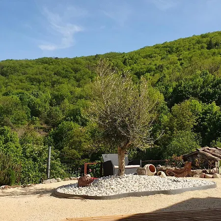 Bed & Breakfast D'hotes La Storya Meyras