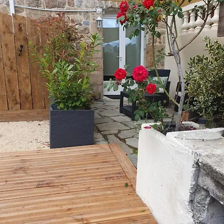 D'hotes La Storya Bed & Breakfast