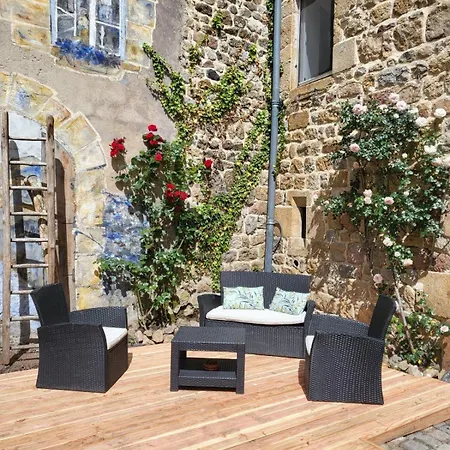D'hotes La Storya 3* Meyras
