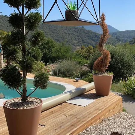 D'hotes La Storya Bed & Breakfast *