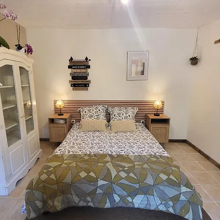 Bed & Breakfast D'hotes La Storya Meyras