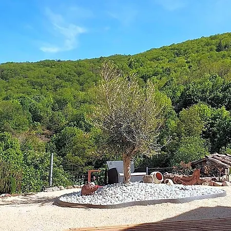 D'hôtes La Storya 3*